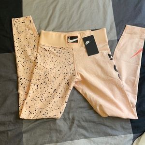 Nike leggings